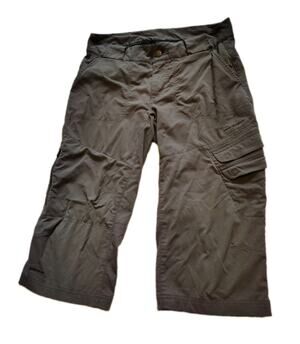 Columbia Titanium Women's Capri Pants Size 4 Grey Titanium Series